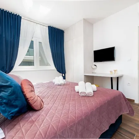 Apartment Grand Cocaletto 1 *